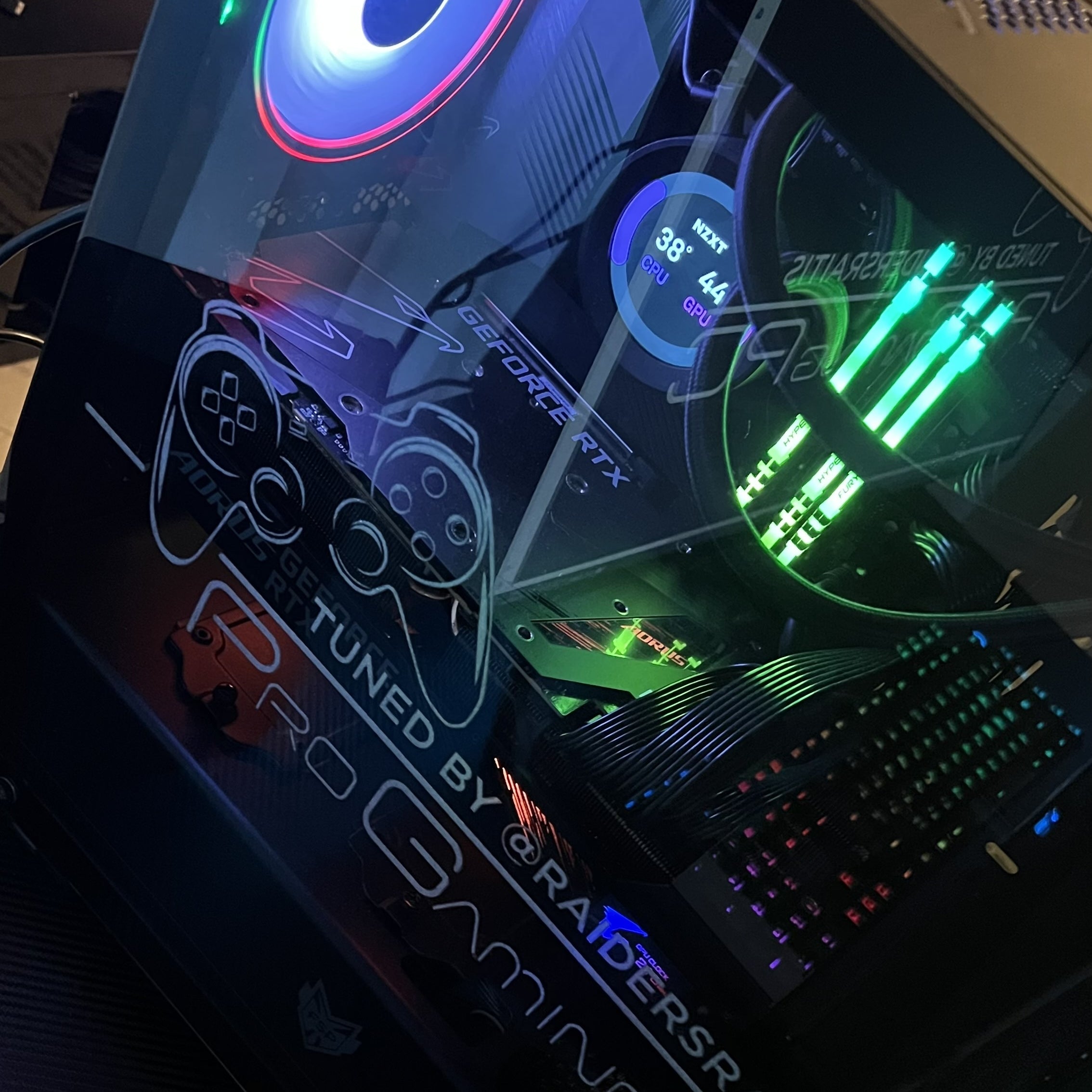 Datori RaidersRaitis Gaming PC