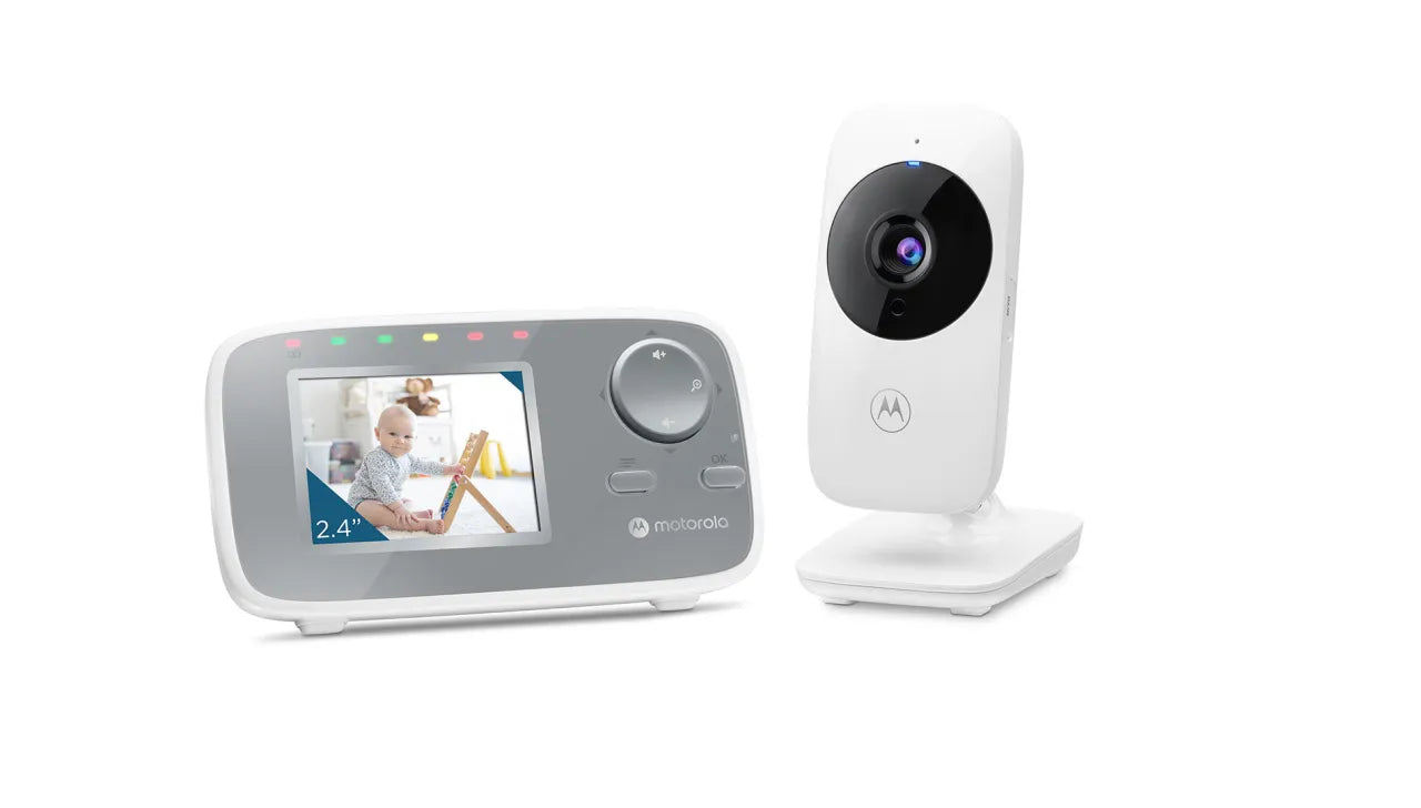 Motorola | Video Baby Monitor | VM482 2.4" | 2.4" LCD color display with 480 x 272px resolution; Room temperature monitoring; Infrared night vision; Infrared night vision; 2.4GHz FHSS wireless technology for in-home viewing; Digital zoom 2x; High sen...