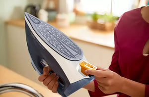 Philips | DST7030/20 | Steam Iron | 2800 W | Water tank capacity 300 ml | Continuous steam 50 g/min | Steam boost performance 250 g/min | Dark Blue