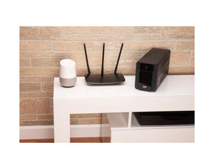 Schneider Electric APC Easy UPS | BVX700LI | 700 VA | 360 W