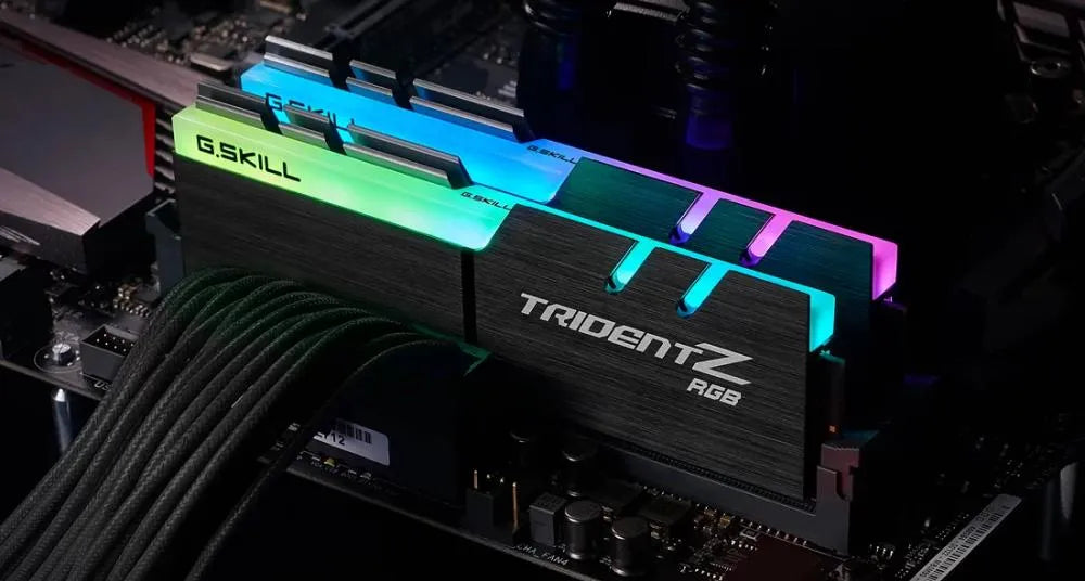MEMORY DIMM 32GB PC28800 DDR4/K2 F4-3600C18D-32GTZR G.SKILL