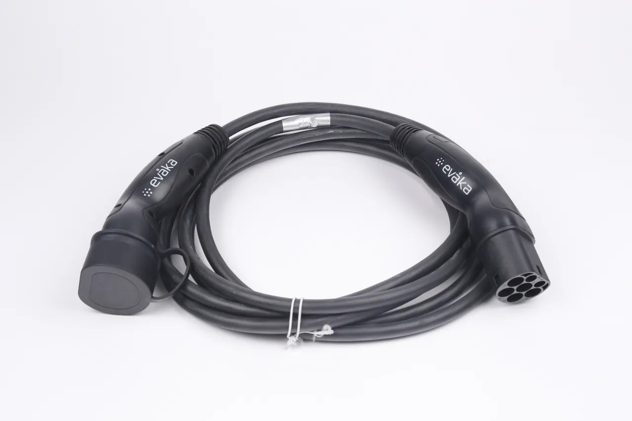 Evaka EV Charging Cable Type 2-Type 2, 22 kW, 32 A, 5 x 6 mm2, 1 x 0.5 mm2, 7 m | ITGAM3872 | Black