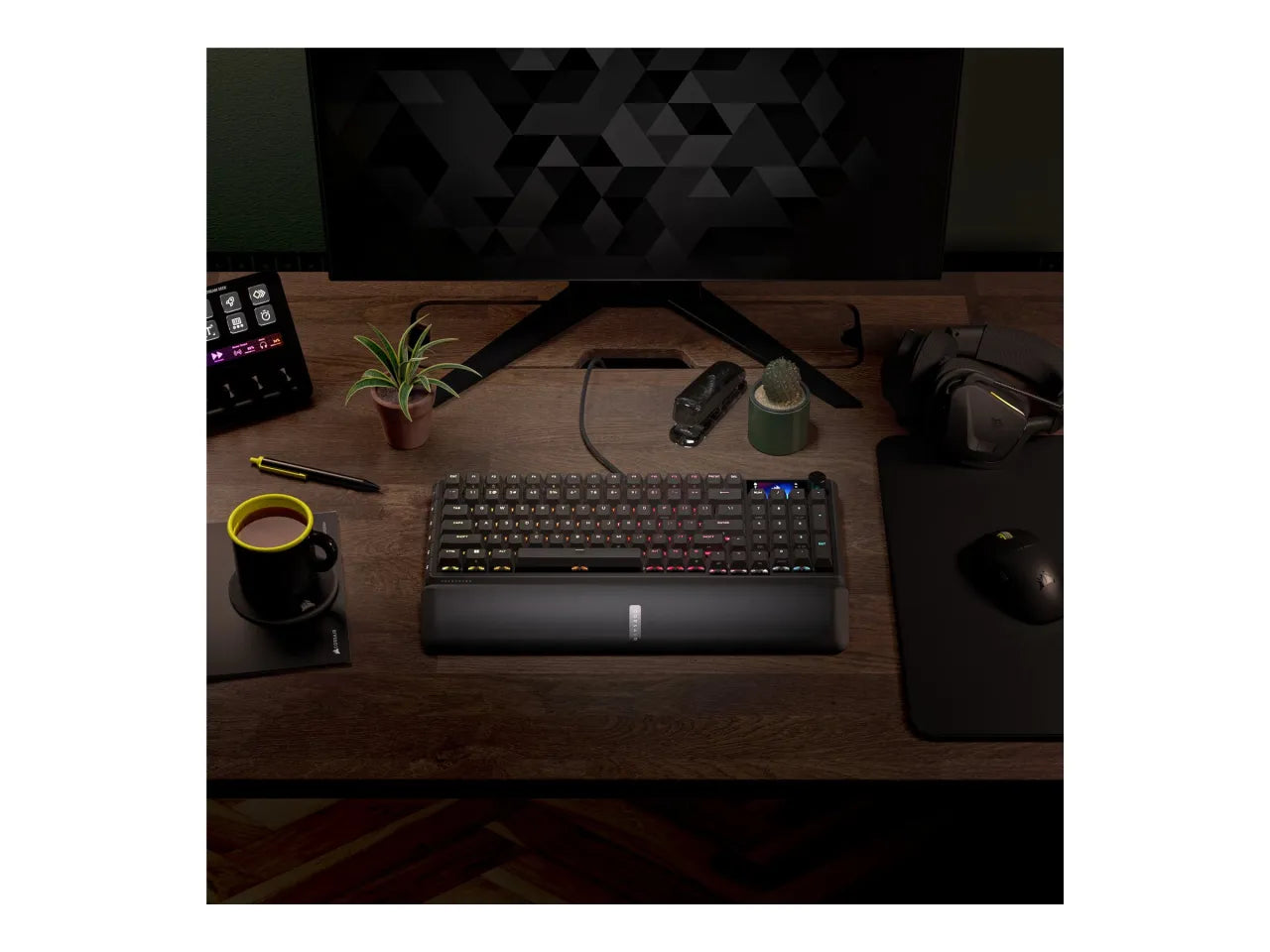 CORSAIR VANGUARD 96 Mech Gaming KB