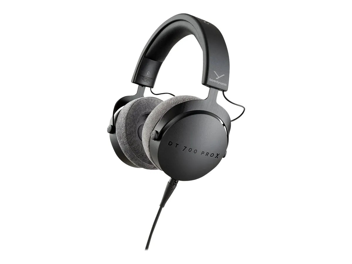 Beyerdynamic | Studio Headphones | DT 700 PRO X | Over-Ear | Black | Noise reduction