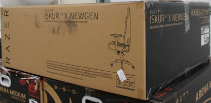 SALE OUT. | Razer Iskur V2 X NewGen | Gaming Chair | Black/Green | DAMAGED ITEM AND PACKAGING. ITEM SCRATCHED, DIRTY. MISSING: GLOVES | 36 month(s)
