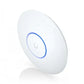 UBIQUITI U7 LITE COMPACT, CEILING-MOUNTED WIFI 7 AP WITH 4 SPATIAL STREAMS AND 2.5 GBE UPLINK
